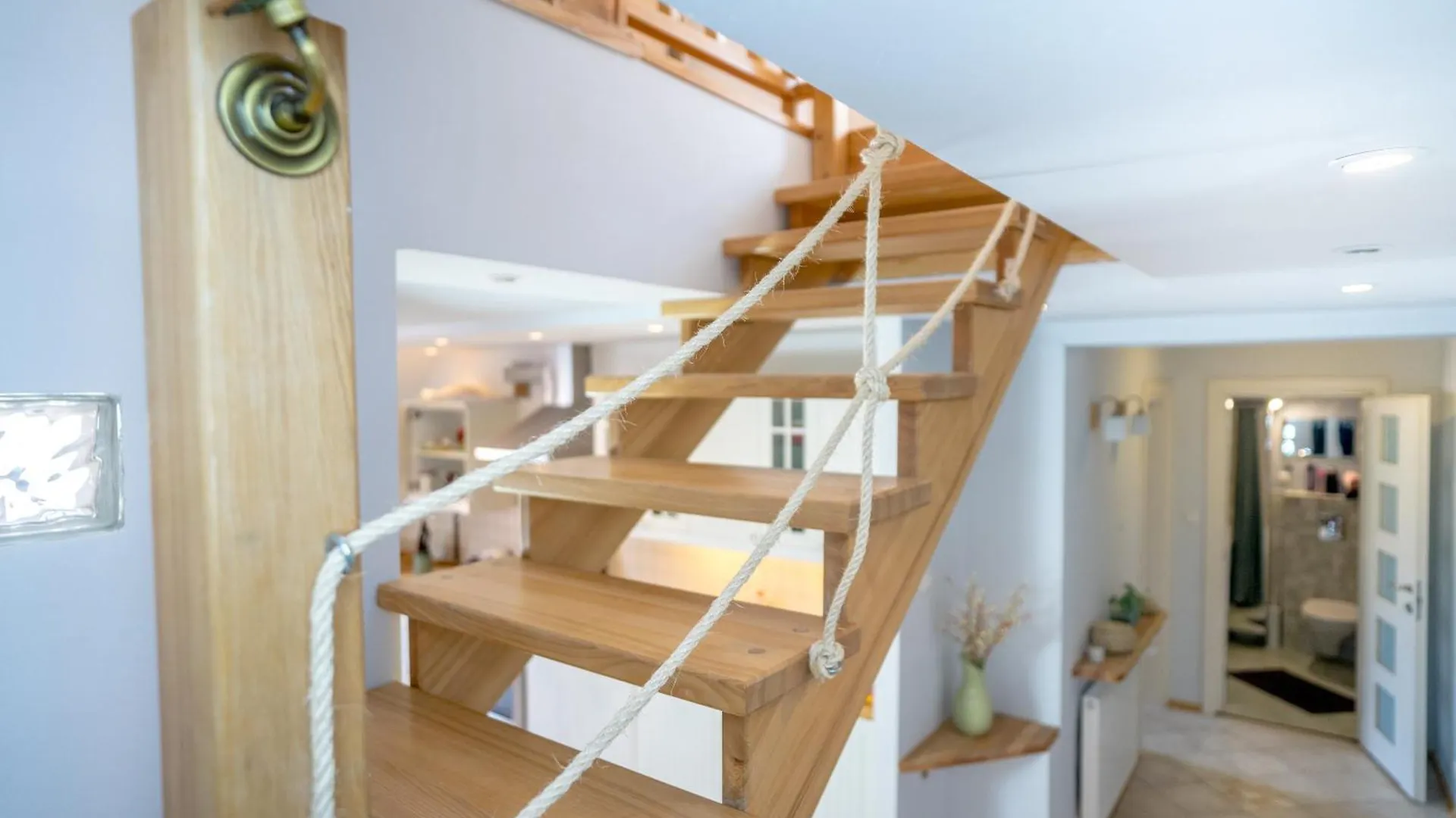 Family Apt For 2-6 - Amazing Barbacan Walls View Apartment Warsaw Poland